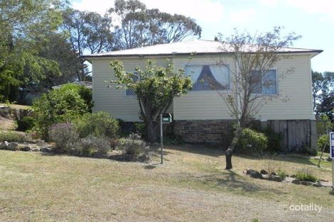 106n South St, Walcha, NSW 2354