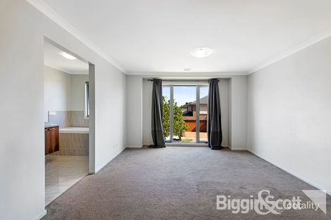 Property photo of 5 Lomandra Drive Maidstone VIC 3012