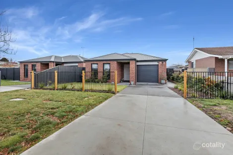 15b Cowie St, Ballan, VIC 3342