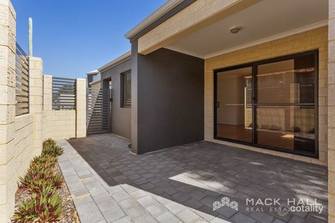 Property photo of 1/393 Carrington Street Hamilton Hill WA 6163