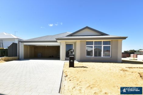 17 Hitter St, Yanchep, WA 6035