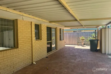 Property photo of 2 Malabor Mews Halls Head WA 6210