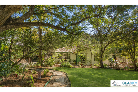 Property photo of 33 Dunsby Drive Carrara QLD 4211