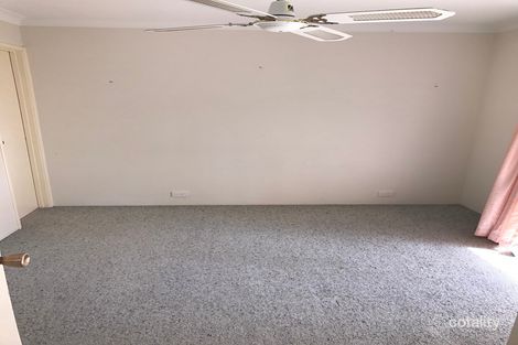 Property photo of 4 Kiama Court Greenfields WA 6210