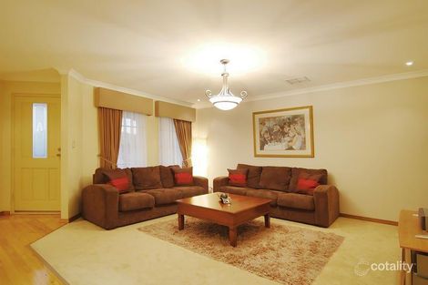 Property photo of 4 Majorca Elbow Hocking WA 6065