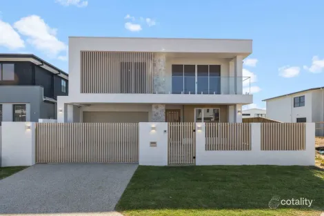 Property photo of 18 Rosemary Circuit Rochedale QLD 4123