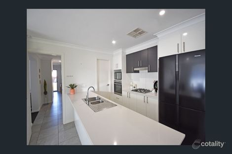 Property photo of 63 Champagne Drive Dubbo NSW 2830