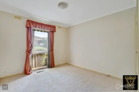 Property photo of 11 Ruffy Drive Cranbourne VIC 3977