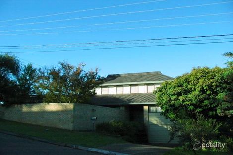Property photo of 23 Roscommon Crescent Killarney Heights NSW 2087