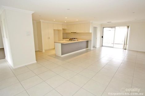 Property photo of 1 Bogong Crescent Tatton NSW 2650