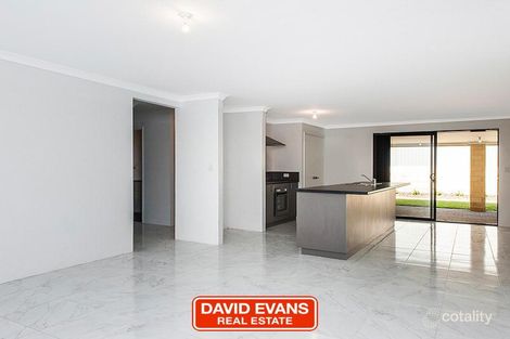 Property photo of 15 Potton Rise Alkimos WA 6038