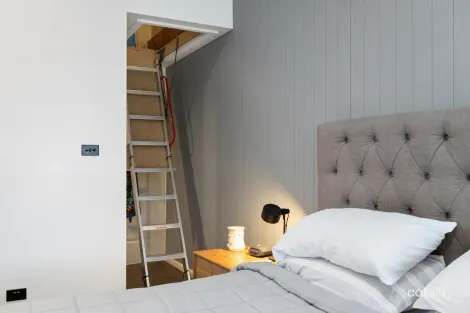 Property photo of 6 McGowan Crescent Googong NSW 2620