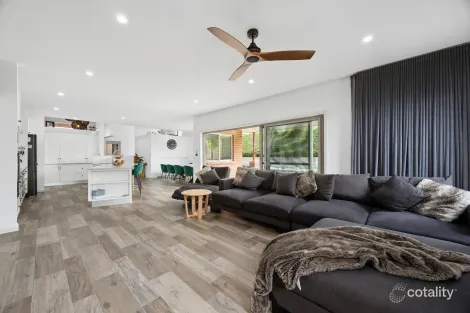 Property photo of 6 McGowan Crescent Googong NSW 2620