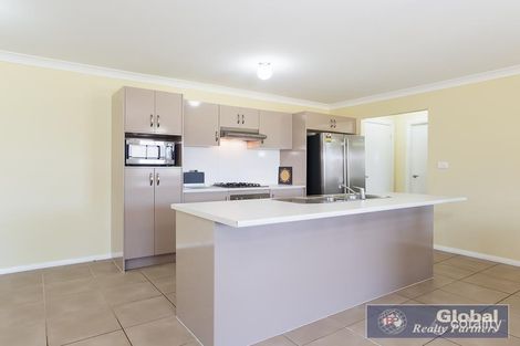 Property photo of 19 Pebblestone Street Fletcher NSW 2287