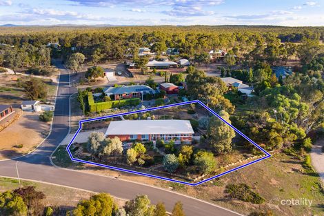 18 Michelle Dr, Maiden Gully, VIC 3551