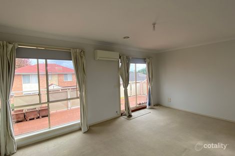 Property photo of 32 Elinda Place Reservoir VIC 3073