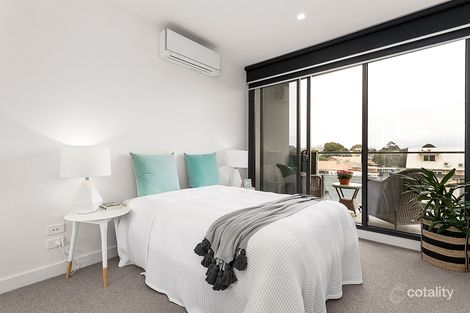 Property photo of 202/427 Hampton Street Hampton VIC 3188