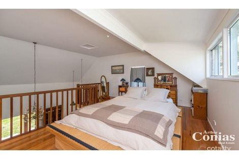 Property photo of 21 Rouen Road Bardon QLD 4065