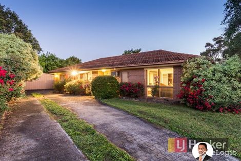 Property photo of 6 Lonsdale Crescent Cranbourne North VIC 3977