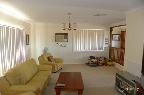 Property photo of 8 Cherry Court Young NSW 2594