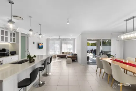 Property photo of 19 Byron Drive Jimboomba QLD 4280