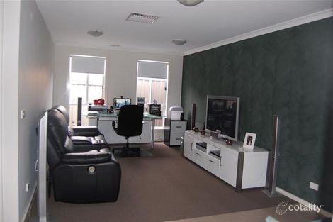 Property photo of 17 Exeter Avenue Derrimut VIC 3026