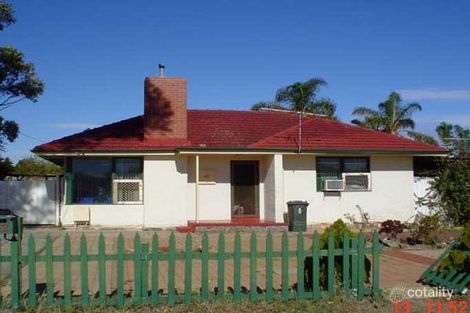 42 Robertsbridge Rd, Nollamara, WA 6061