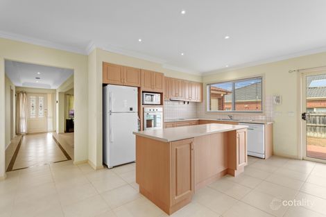 Property photo of 11 Foxwood Grove Mernda VIC 3754