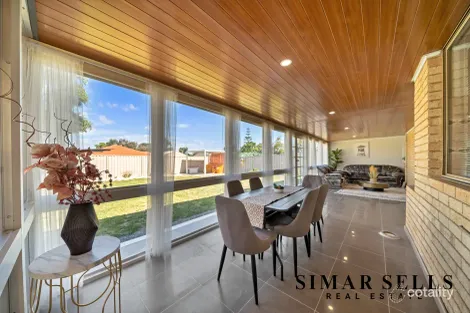 Property photo of 28 Jefferson Drive Marangaroo WA 6064