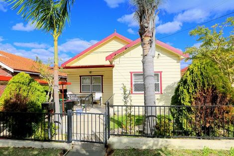 30 Lilac St, Punchbowl, NSW 2196