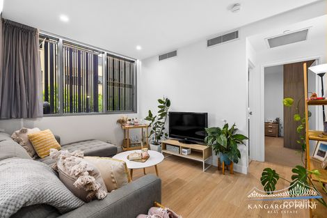 Property photo of 207/66 Lambert Street Kangaroo Point QLD 4169