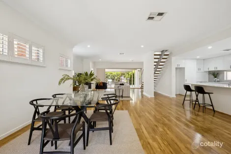 8 Barrow Ct, Mount Claremont, WA 6010