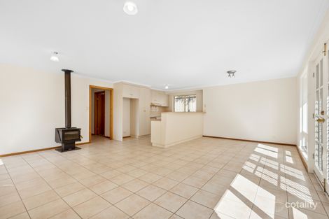 Property photo of 2/83 Ray Orr Drive Mount Barker SA 5251
