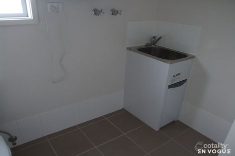 Property photo of 2/103 Ian Nicol Street Watson ACT 2602