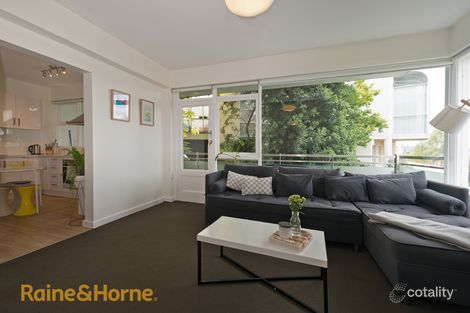 Property photo of 1 Montgomery Court Sandy Bay TAS 7005