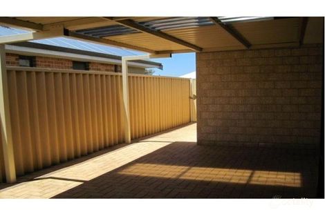 Property photo of 14 Goyder Way Dalyellup WA 6230