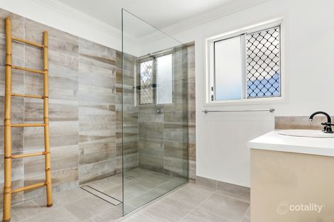 Property photo of 2/5 Winston Drive Bongaree QLD 4507