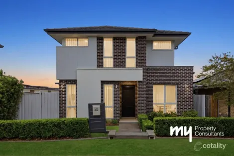 372c South Cct, Oran Park, NSW 2570
