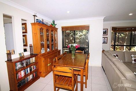 Property photo of 17 Honey Eater Court Gilston QLD 4211