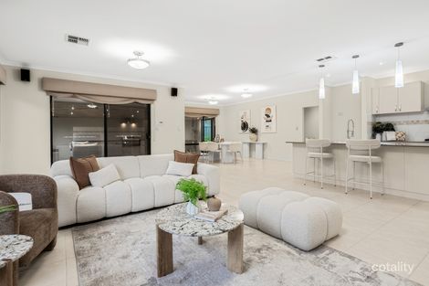 28 Maamba Rd, Wattle Grove, WA 6107