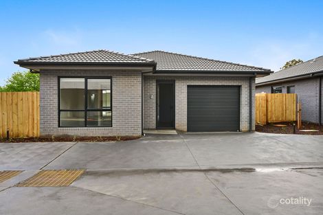 Property photo of 1/62 Bunnett Road Ferntree Gully VIC 3156