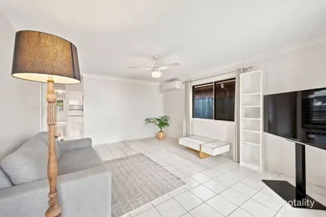 Property photo of 85 Southwick Street Wynnum QLD 4178