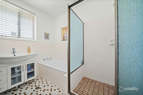 Property photo of 4 Tully Street Holder ACT 2611