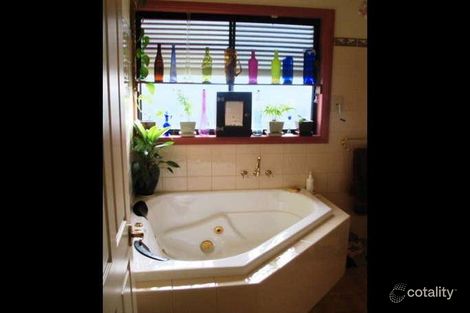 Property photo of 7 Tonelli Place Burnside VIC 3023