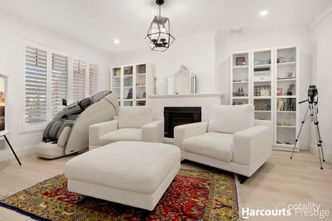 Property photo of 10 Hockley Loop Canning Vale WA 6155