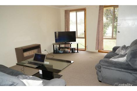 Property photo of 24 Macisaac Road Mooroopna VIC 3629