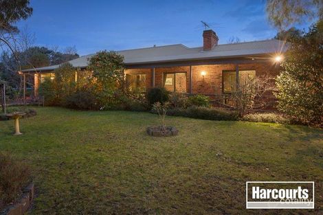 Property photo of 8 Homewood Road Cranbourne South VIC 3977