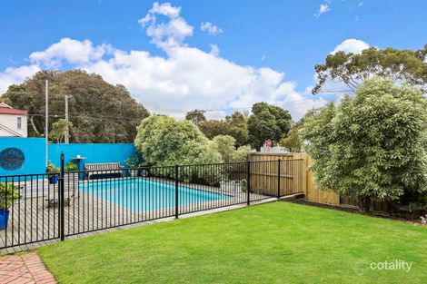 Property photo of 2 Queens Square Sandringham VIC 3191