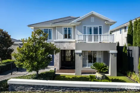 38 SETTLERS BVD, CHISHOLM, NSW 2322