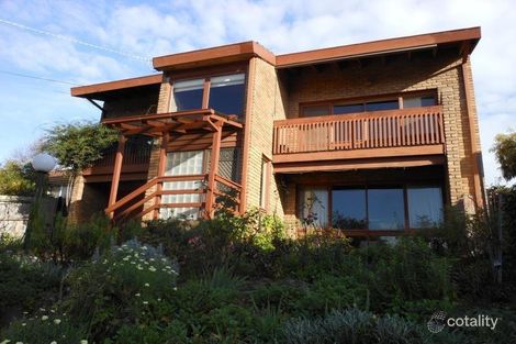 24 Barrington Dr, Ashwood, VIC 3147